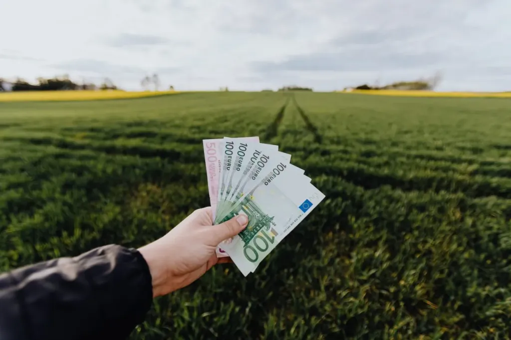 4000 netto ile to brutto? Kalkulator pensji online