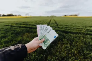 6900 brutto ile to netto? Przykładowe wyliczenie wynagrodzenia